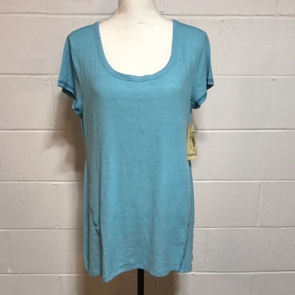 One World Tee W/Multicolored Scarf - NWT Sm. - Picture 3 of 8